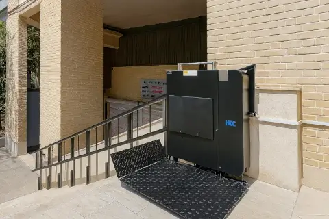 بالابر پله (پله‌پیما) 5