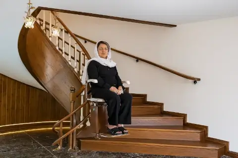 بالابر پله (پله‌پیما) 8