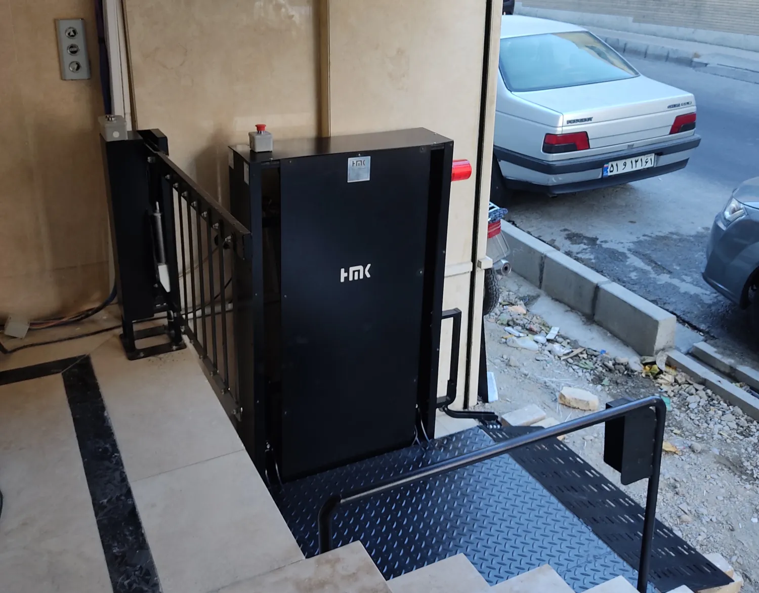 عمود بالابر ویلچربر